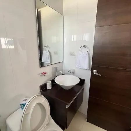 Apartment Cozy Beachfront Apt Great Views *