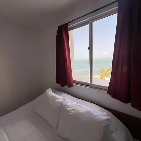 Cozy Beachfront Apt Great Views Apartamento *