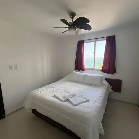 Apartamento Cozy Beachfront Apt Great Views *